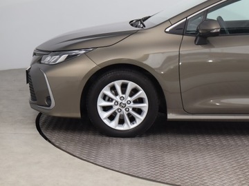 Toyota Corolla XII Sedan 1.5 VVT-i 125KM 2022 Toyota Corolla 1.5 VVT-i, Salon Polska, zdjęcie 14