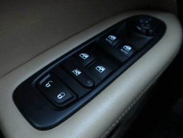 Jeep Compass II SUV 1.4 MultiAir 140KM 2017 Jeep Compass 1.4 MultiAir, Salon Polska, zdjęcie 14