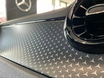 Mercedes GLA II Off-roader Facelifting 2.0 220 190KM 2025 MERCEDES-BENZ GLA 220 4-Matic Suv 2.0 (190KM) 2025, zdjęcie 10