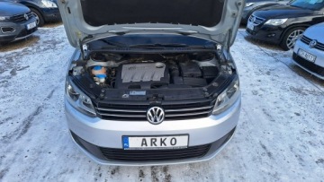 Volkswagen Touran II 1.6 TDI 105KM 2010 Volkswagen Touran 7 Miejsc, zdjęcie 15