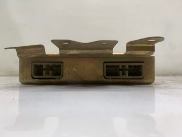 ŘÍZENÍ MOTORU MITSUBISHI E2T56071 MD130198