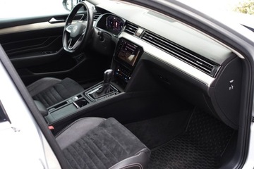 Volkswagen Passat B8 Variant Facelifting 2.0 TDI 190KM 2020 Volkswagen Passat DSG, Virtual, Hak, Tempomat, LED Matrix, Climatronic, Ka, zdjęcie 10