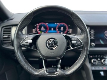 Skoda Kodiaq I SUV 2.0 TDI SCR 200KM 2021 Skoda Kodiaq Sportline 2.0 TDI 200KM 4x4 DSG 7-osobowy Matrix LED Hak, zdjęcie 25