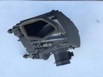 AUDI Q5 80A POUZDRO FILTRU VZDUCHU 80A133835AF
