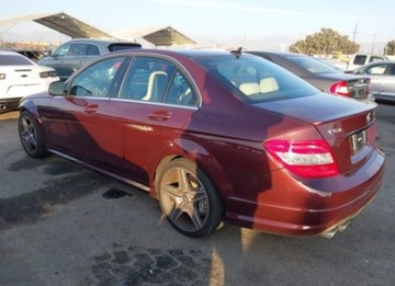 Mercedes Klasa C W204 2009 Mercedes-Benz Klasa C 2009, 6.3L, 63 AMG, od ubezpieczalni 6.3 Benzyna, zdjęcie 6