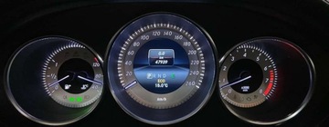 Mercedes CLS W218 Shooting Brake Facelifting 500 408KM 2014 Mercedes-Benz CLS Bezwypadkowy Przebieg 48000 km R CARS Warszawa 4.7 408KM, zdjęcie 24