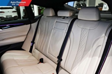 BMW Seria 6 F06-F12-F13 Coupe Facelifting 640d 313KM 2018 BMW Seria 6 640d xDriveFV23Adaptacyjny reflektor LEDNaglosnienie HarmanKar, zdjęcie 15