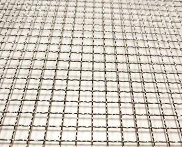 Siatka tkana nierdzewna oczko 5mm drut 0,8mm 0,5m²