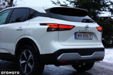 Nissan Qashqai III Crossover 1.3 DIG-T MHEV 140KM 2022 Nissan Qashqai Nissan Qashqai 1.3 DIG-T N-Connecta EU6d 1.3 Benzyna 140KM, zdjęcie 6