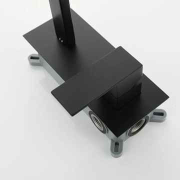 Qvadro BOX черный смеситель для умывальника скрытого монтажа