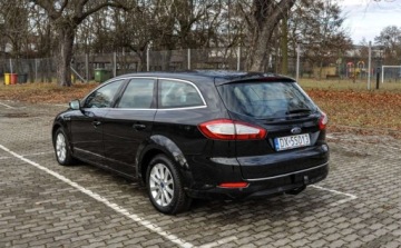 Ford Mondeo IV Kombi 2.0 Duratorq TDCi DPF 140KM 2011 Ford Mondeo 2,0TDCI Automat Skory Lift Bezwypadkowy 2.0 Diesel 140KM, zdjęcie 2