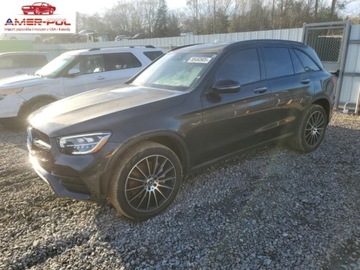 Mercedes GLC C254/X254 2022 Mercedes-Benz GLC 300 2022 2.0l 2.0 Benzyna 255KM