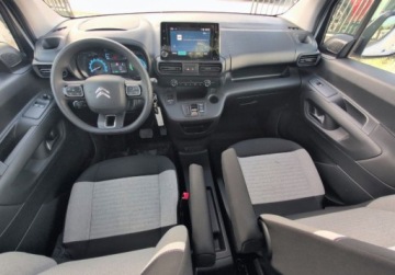 Citroen Berlingo III e-Osobowy M 50 kWh 136KM 2023 Citroen Berlingo e-Berlingo M Feel SalonPL FVat Od Reki Zadbany 136KM, zdjęcie 7