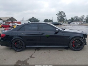 Mercedes Klasa E W212 2015 Mercedes-Benz Klasa E 63 AMG S 4Matic 2015 5.5l 5.5 Benzyna 577KM, zdjęcie 6