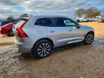 Volvo XC60 II 2023 Volvo XC 60 Plus 2023 2.0 Benzyna 247KM, zdjęcie 3