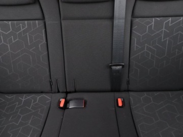 Peugeot 2008 I SUV Facelifting 1.2 PureTech 82KM 2018 Peugeot 2008 1.2 PureTech, Salon Polska, Navi, zdjęcie 9