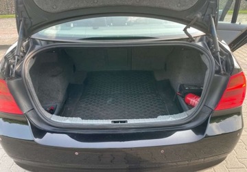 BMW Seria 3 E90-91-92-93 Limuzyna E90 318i 129KM 2006 BMW Seria 3 BMW Seria 3 318i 2.0 Benzyna 129KM, zdjęcie 18