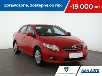 Toyota Corolla X Sedan 1.6 i 16V VVT-i 124KM 2008