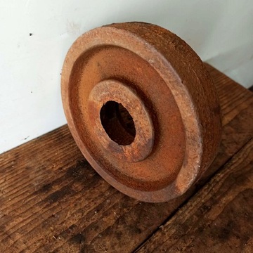 Stare koło żeliwne pełne 16 cm koła stolik loft industrial PRL DIY