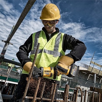 DCD996+ DCG414 КОМПЛЕКТ 18 В 2*6,0 Ач DEWALT DCK2055T2