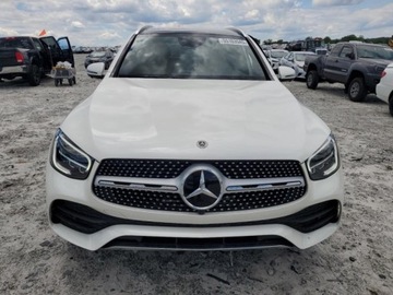 Mercedes GLC C254/X254 2022 Mercedes-Benz GLC 2022 r.,2,0L 300 4MATIC 2.0 Benzyna 255KM, zdjęcie 1