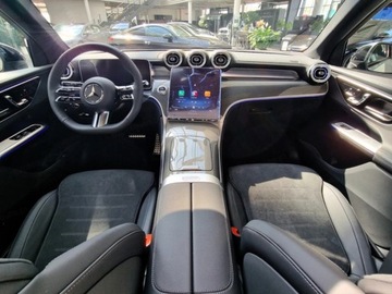Mercedes GLC C254/X254 2025 MERCEDES-BENZ GLC 300 e 4-Matic AMG Line 2.0 (360KM) 2025, zdjęcie 4