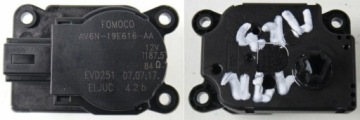 FORD FOCUS MK3 LIFT 17 R SILNICZEK NAGRZEWNICY