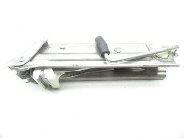 AUDI A8 D2 99-02 PODNOSNIK LEWAREK 4D0011031F