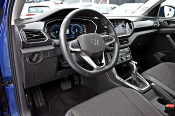 Volkswagen T-Cross SUV 1.0 TSI 110KM 2022 Volkswagen T-Cross Bezwypadkowy / Salon Polska /, zdjęcie 9
