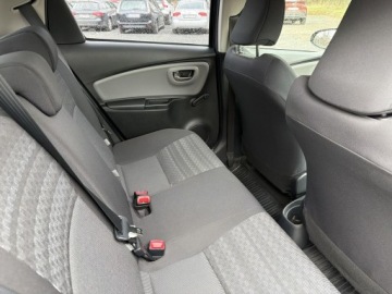 Toyota Yaris III Hatchback 5d Facelifting 1.33 Dual VVT-i 99KM 2016 Toyota Yaris 1.33 Premium MS EU6 III (2011-2019) T, zdjęcie 9