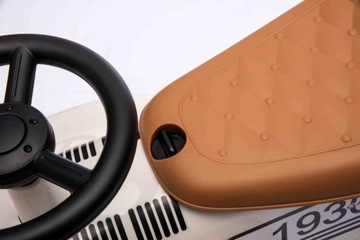 РЕТРО катание, ходунки, толкачи - слоновая кость