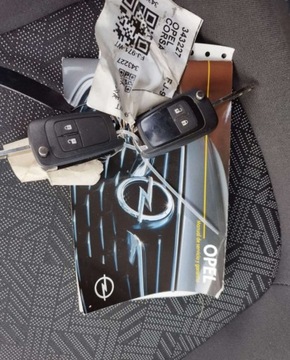 Opel Corsa E Hatchback 3d 1.4 Twinport 90KM 2018 Opel Corsa Opel Corsa E 1.4 16v klima tablet stan bdb gwarancja przebiegu, zdjęcie 27