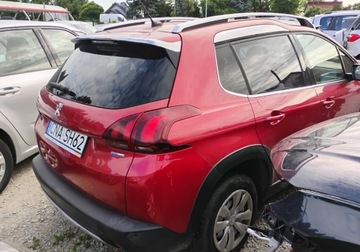 Peugeot 2008 I SUV Facelifting 1.2 PureTech 110KM 2017 Peugeot 2008 2017r, 1.2 Benzyna 110KM. Uszkodzony przod. Jezdzi 1.2 110KM, zdjęcie 3