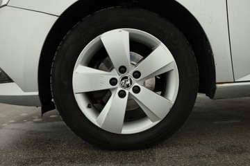 Skoda Fabia III Kombi 1.2 TSI 90KM 2015 Skoda Fabia 1.2 TSI, Salon Polska, Klima, zdjęcie 15