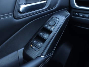 Nissan Qashqai III Crossover 1.3 DIG-T MHEV 158KM 2022 Nissan Qashqai 1.3 DIG-T MHEV, Salon Polska, zdjęcie 16