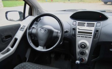 Toyota Yaris II Hatchback 5d 1.4 D-4D 90KM 2008 Toyota Yaris GWARANCJA, 2008r, Salon PL, 1.4 Diesel, Klima, ISOFIX 1.4, zdjęcie 10