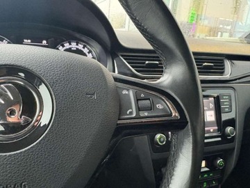 Skoda Rapid II Liftback Facelifting 1.0 TSI 110KM 2018 Skoda RAPID 1.0 TSI 110KM StyleBi-XenonCzujnikiGrzane FoteleSalon PL, zdjęcie 12