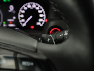 Honda HR-V III 2022 Honda HR-V 1.5i-MMD e:HEV Advance Navi Tempomat, zdjęcie 31