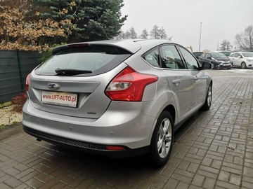 Ford Focus III Hatchback 5d 1.0 EcoBoost 125KM 2012 Ford Focus 1.0 12v 125KM Klimatr Navi ALU Isofix, zdjęcie 5