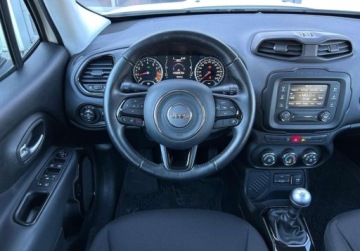 Jeep Renegade SUV 1.6 E-TorQ 110KM 2016 Jeep Renegade Longitude, Tempomat, Czujniki parkowania, Salon Polska 1.6, zdjęcie 4