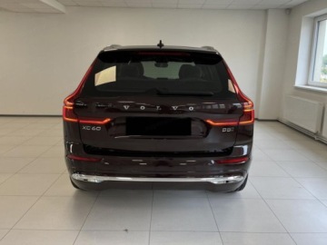 Volvo XC40 2026 VOLVO XC60 B5 B AWD Ultra Bright Suv 2.0 (264KM) 2026, zdjęcie 3
