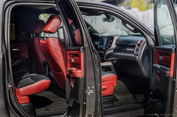  RAM 1500 CREW CAB LIMITED 5,7 CM3 295 KW 2019 ROK (90651 KM), zdjęcie 6