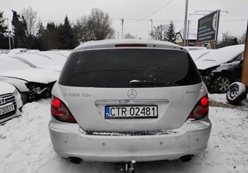 Mercedes Klasa R Off-roader Facelifting 300 CDI BlueEFFICIENCY 190KM 2011 Mercedes-Benz Klasa R 2011r. LONG, 3.0 CDI. 4Matic 7 osob. Lekko uszk praw, zdjęcie 21