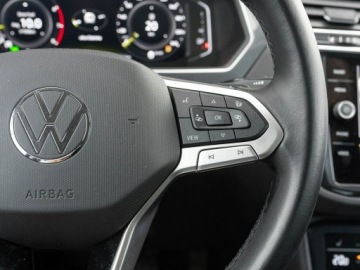 Volkswagen Tiguan II SUV Facelifting 2.0 TSI 190KM 2021 Volkswagen Tiguan WE4X021#2.0TSI Elegance 4Motio, zdjęcie 13