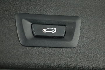 BMW X1 F48 Crossover sDrive20i 192KM 2018 BMW X1 sDrive20i, Serwis ASO, Automat, Navi, zdjęcie 20