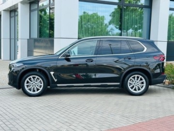 BMW X5 G05 SUV Facelifting 3.0 30d 298KM 2025 BMW X5 xDrive30d Suv 3.0 (298KM) 2025, zdjęcie 5