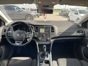 Renault Megane IV Grandtour Facelifting 1.5 Blue dCi 115KM 2020 Renault Megane Podgrzewanie Czujniki park. Virtual, zdjęcie 7