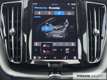 Volvo XC60 II 2023 Volvo XC 60 FV23 Plus Dark B4 B 197KM 360 ACC Harm, zdjęcie 28