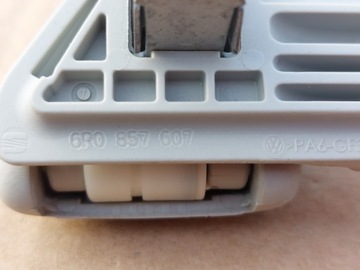 РУЧКА ЗАДНЕГО ПОТОЛКА VW POLO 6R 6C