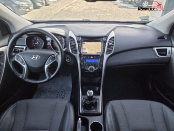 Hyundai i30 II Wagon 1.6 GDI 135KM 2012 Hyundai i30 1.6 benzyna 135KM Navi Kamera Cofania Bogate wyposazenie Oplac, zdjęcie 13
